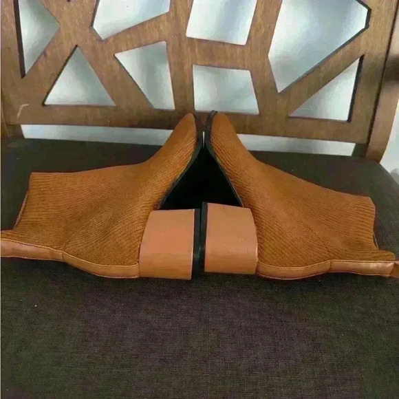 TIJN Libby Sock Boot Women's in Brown New with out box - Picture 8 of 11